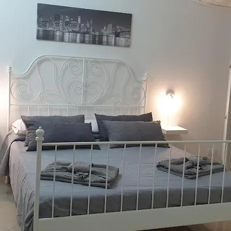 In Riviera Bed & Breakfast